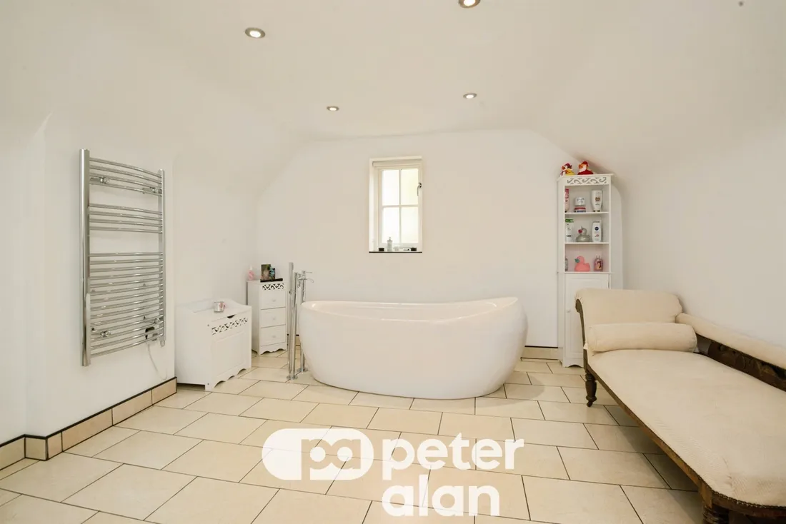 Property photo 23