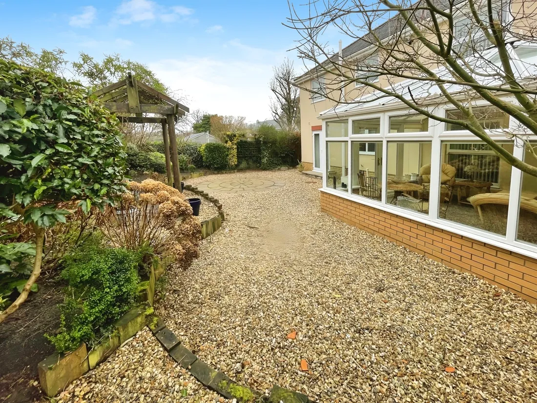 Property photo 29
