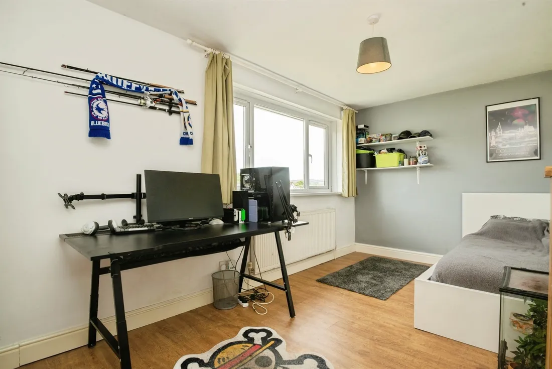 Property photo 8