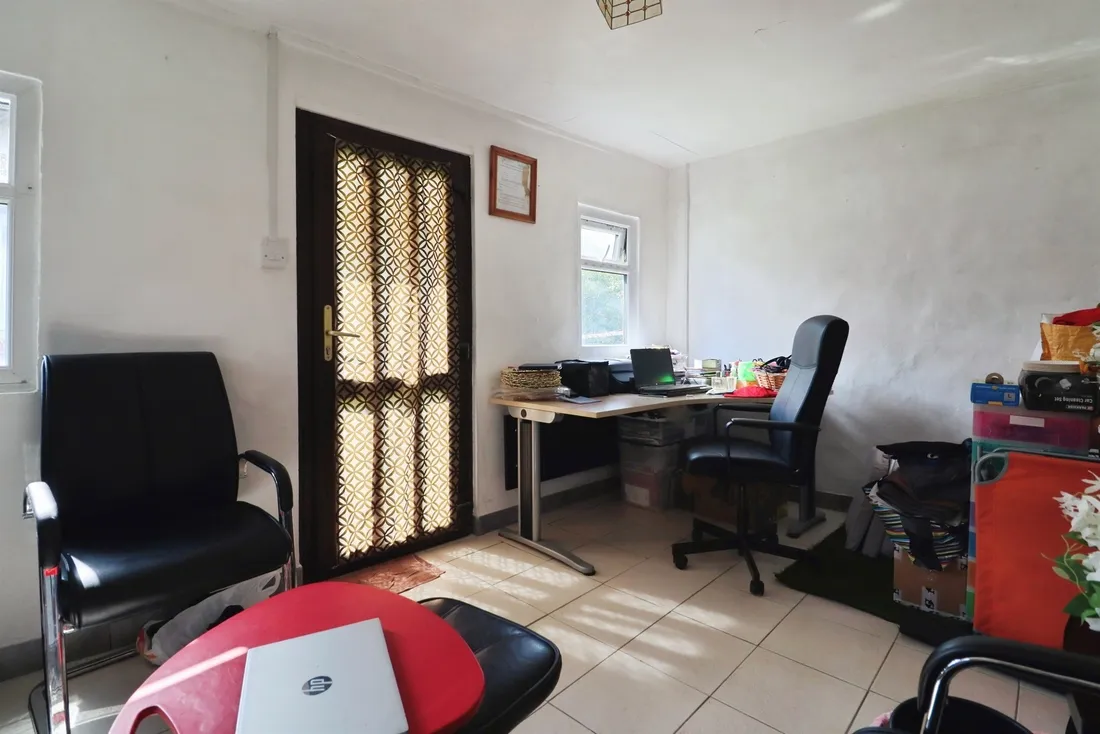 Property photo 13