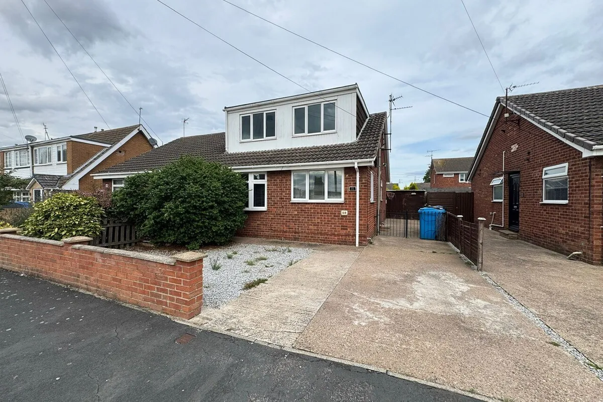 Willowdale, HULL