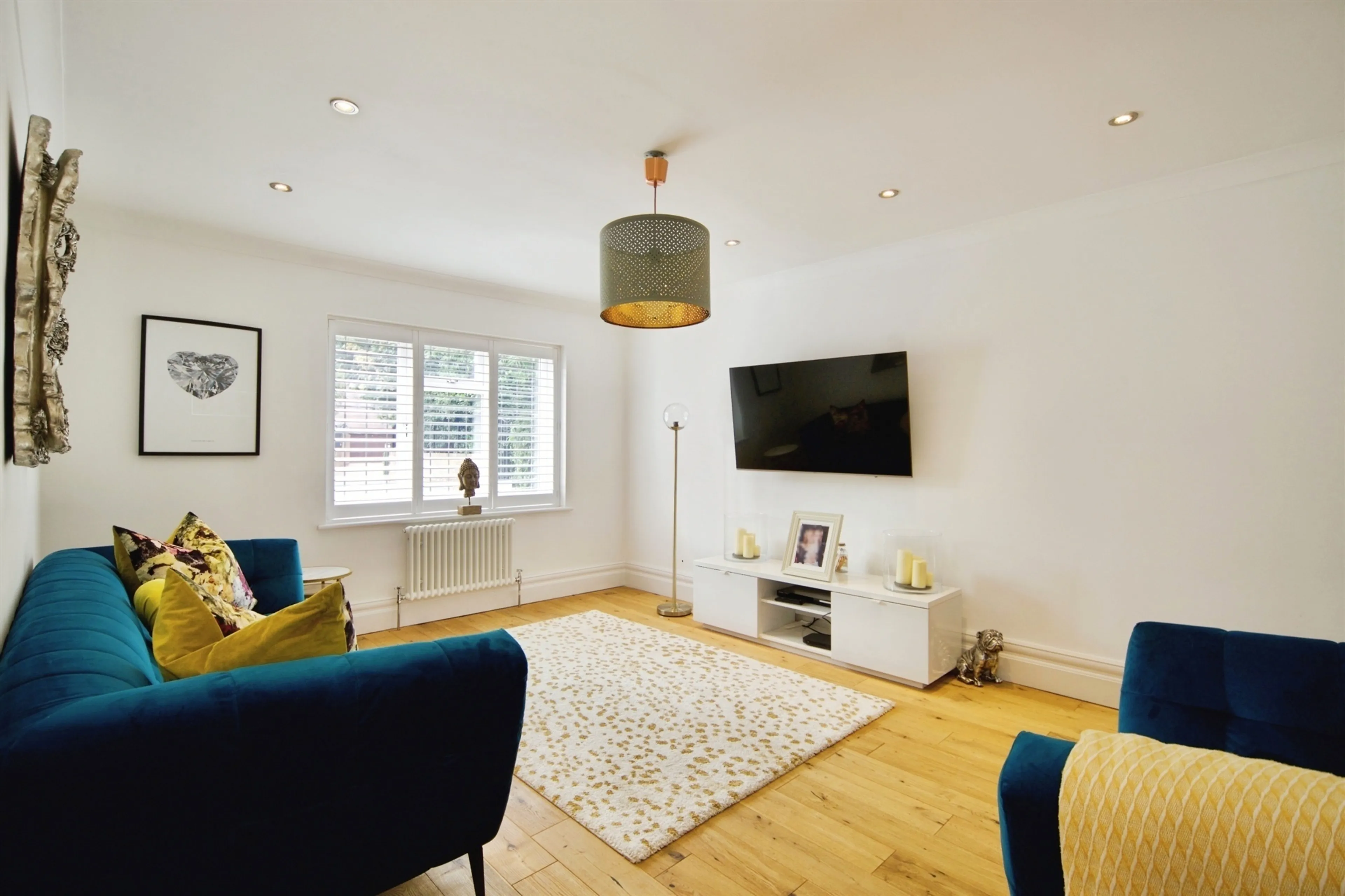 Property at High Road, Wormley, Broxbourne