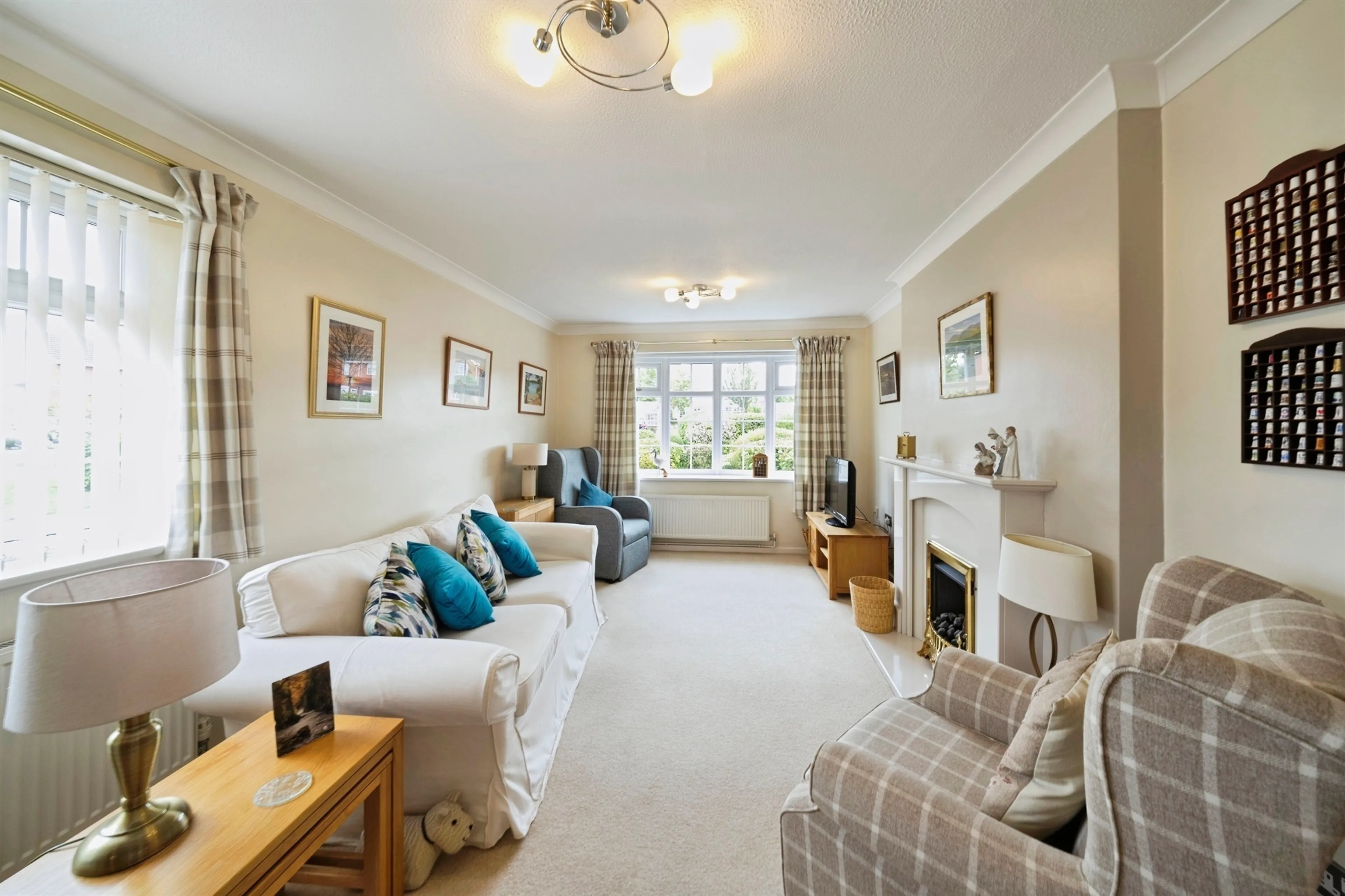 Property at Allangate Close, Wirral