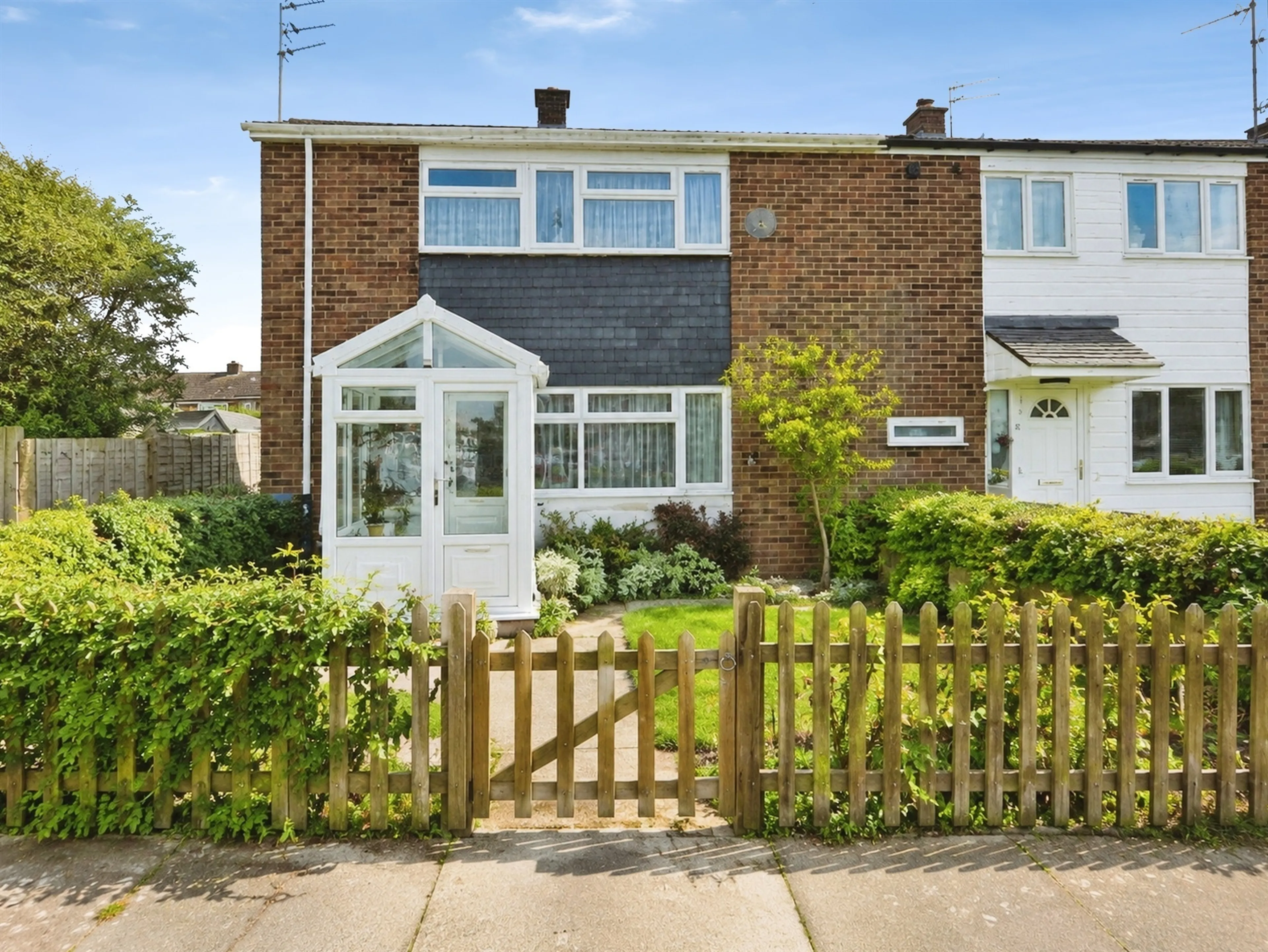 Property photo 0