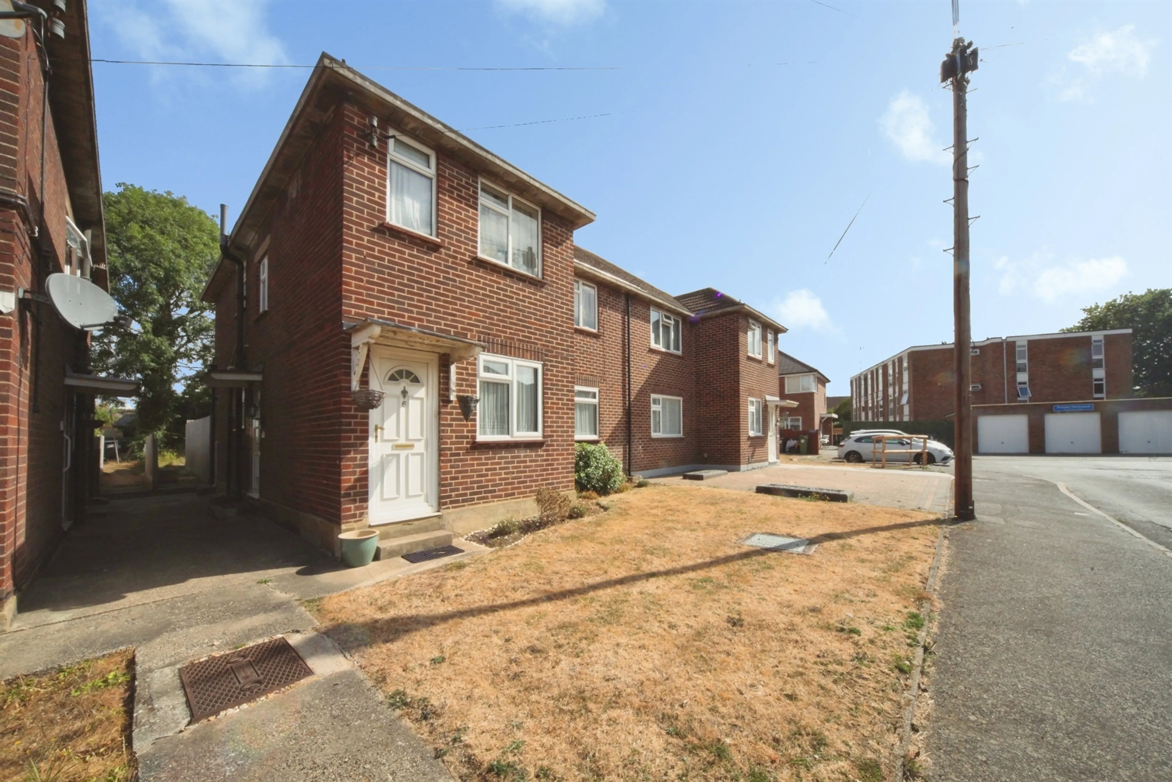 Property photo 0
