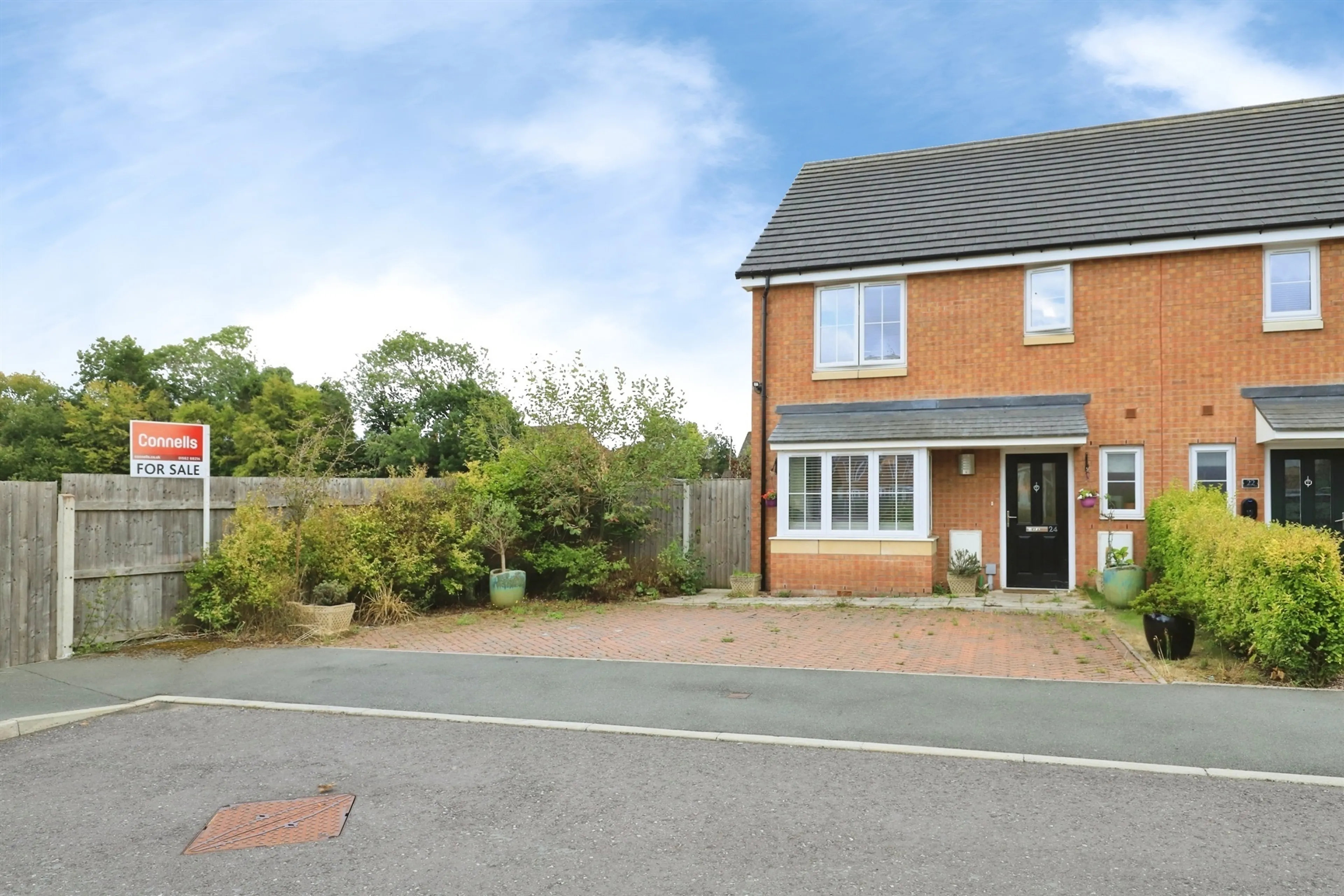 Property photo 0