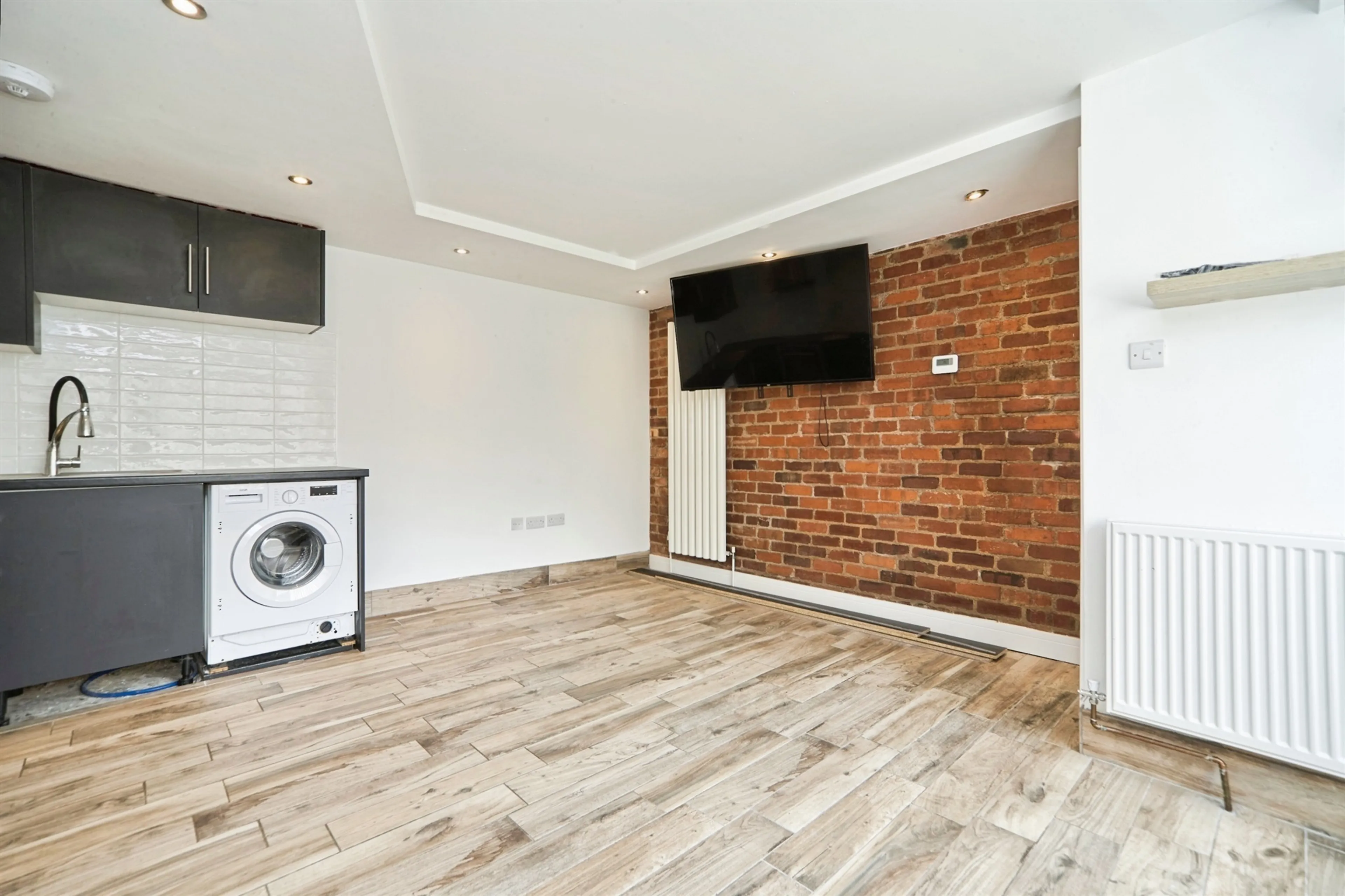 Property at Kingsway Court, Leeds