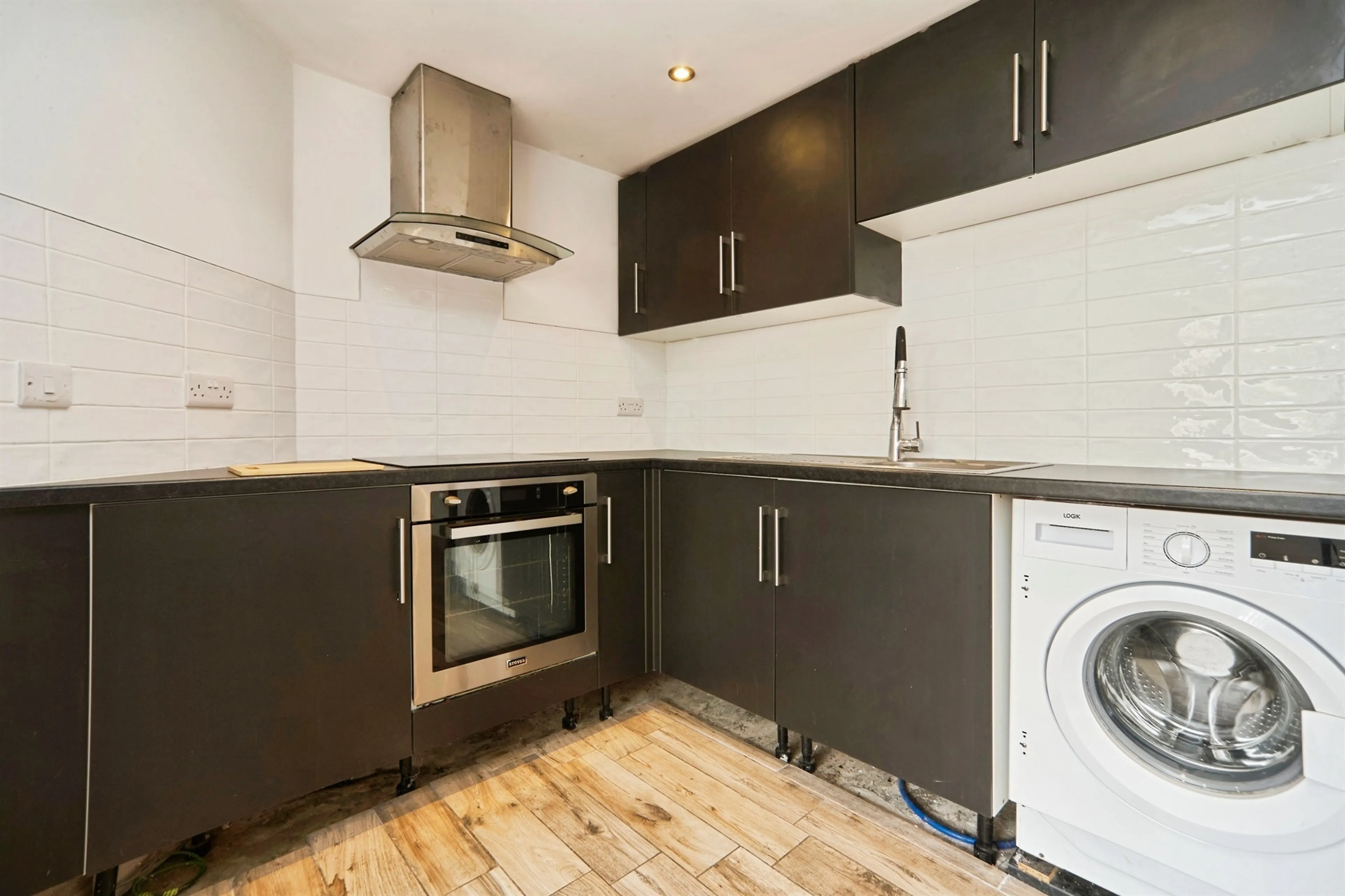 Property at Kingsway Court, Leeds