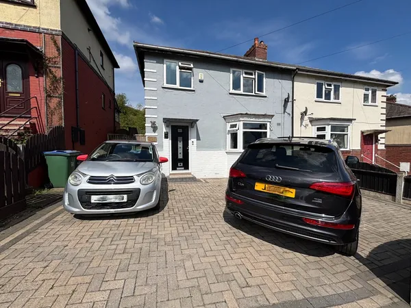 Wallace Road, B69