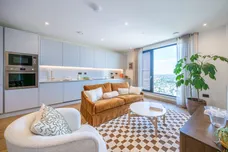 The Eades, 11 Selborne Road London E17 photo 4