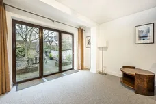 Wandsworth Bridge Road London SW6 photo 16