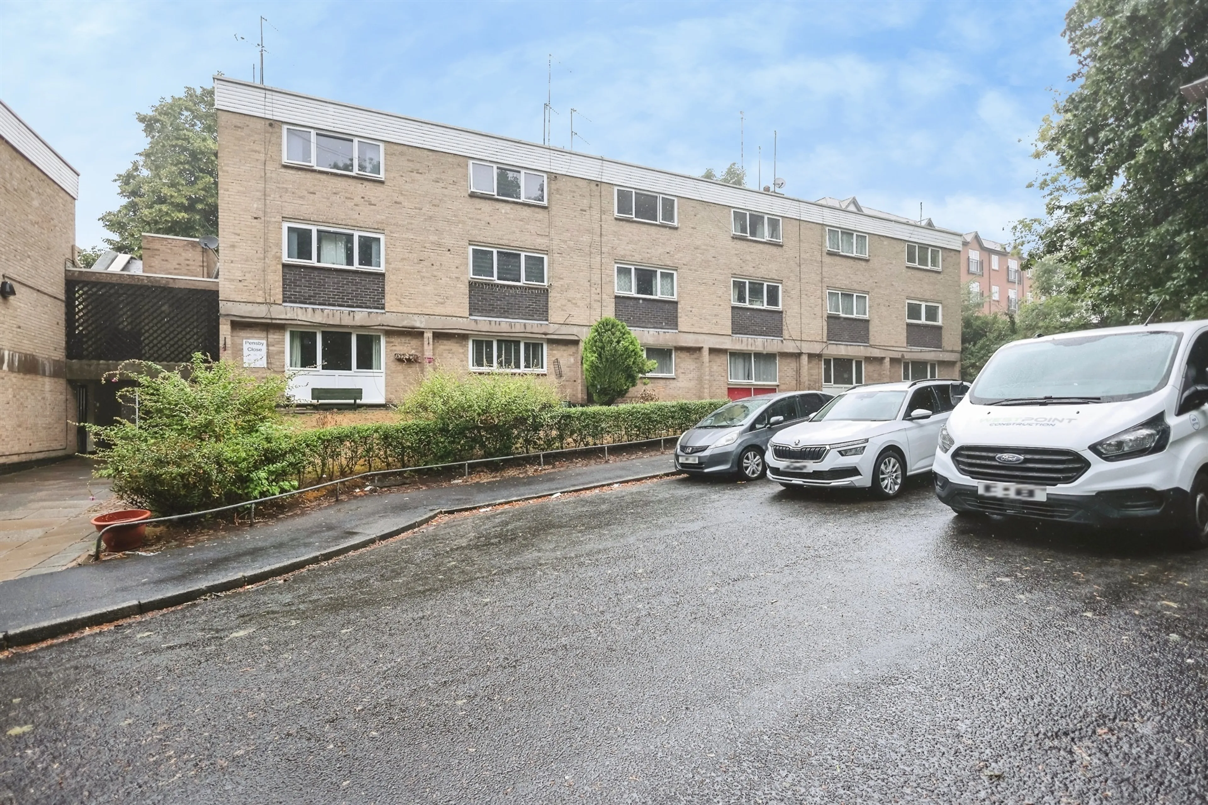 Property photo 0
