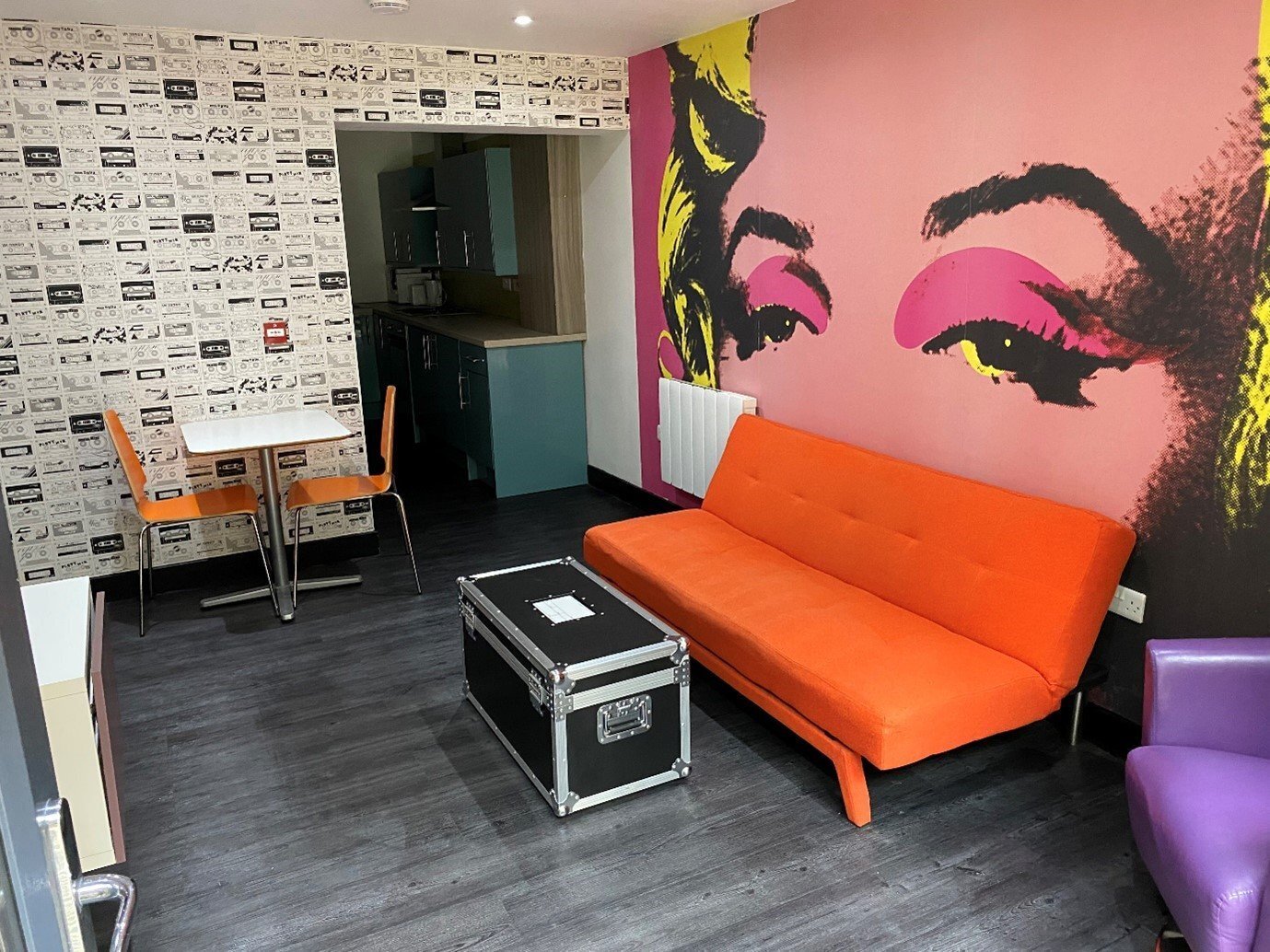 65 Newsome Road, Huddersfield, HD4 Image 2