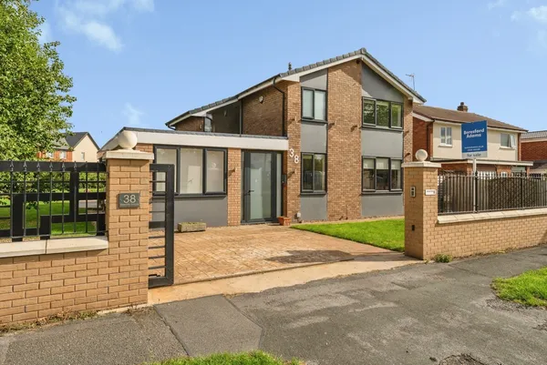 Rowcliffe Avenue, Chester, Cheshire, CH4