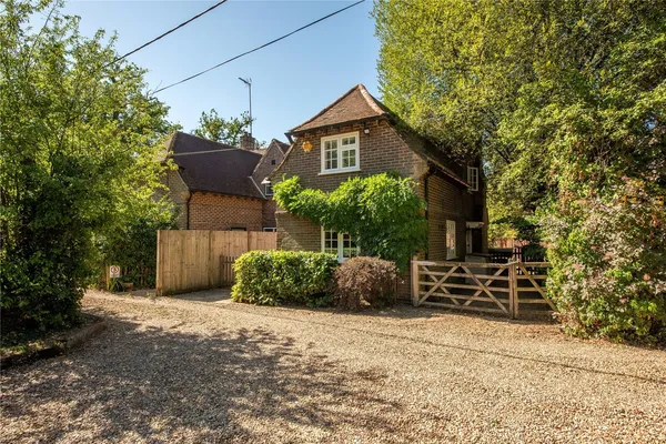 Standon Lane, Ockley, RH5 photo 1