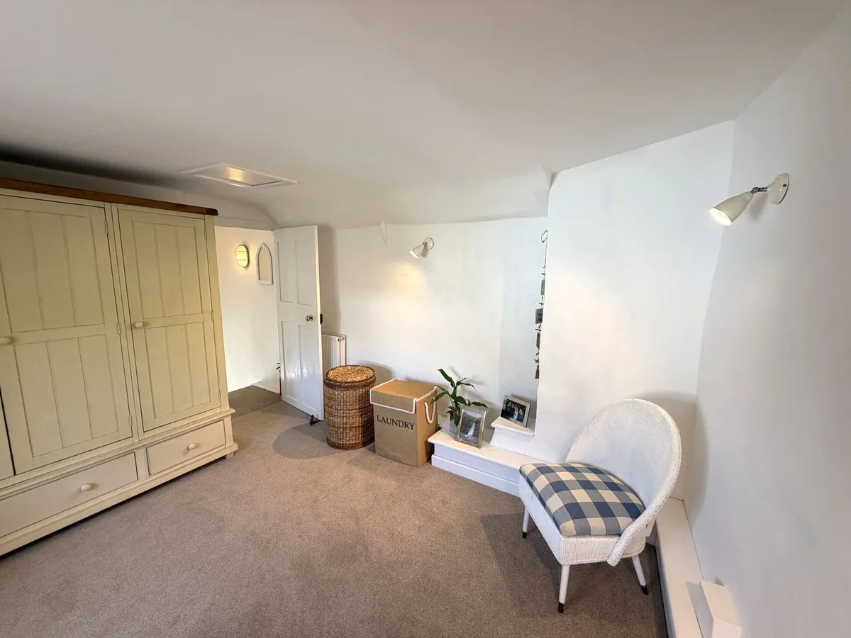Lower Town, Kingsbridge, TQ7 3SE