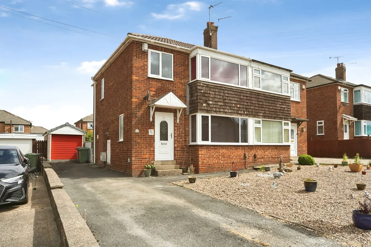 Coppice Wood Avenue, Yeadon, Leeds