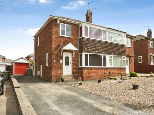 Coppice Wood Avenue, Yeadon, Leedsphoto