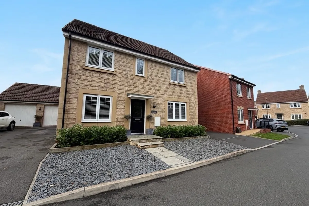 Voake Close, Midsomer Norton, RADSTOCK