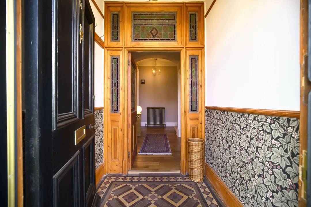 https://mr0.homeflow-assets.co.uk/files/photo/image/48176/3781/_x_/003A3617_HDR-74.jpg