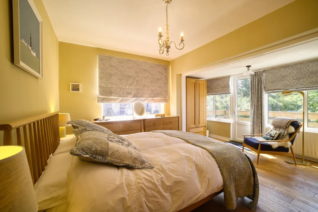 https://mr0.homeflow-assets.co.uk/files/photo/image/48176/3801/_x_/003A3362_HDR-22.jpg