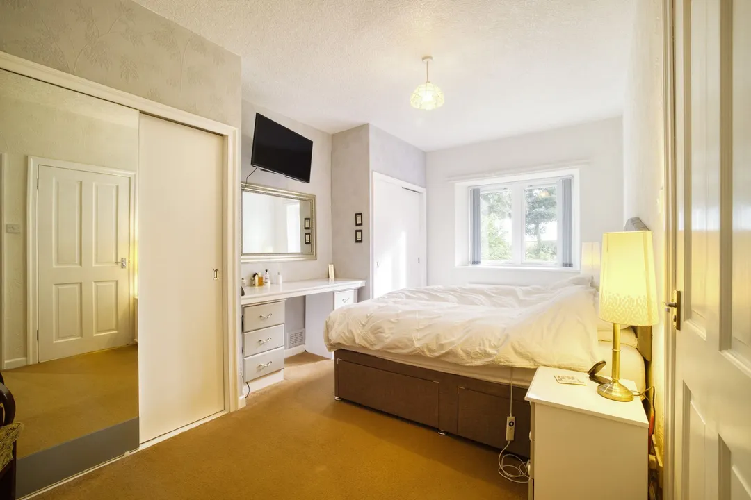 https://mr0.homeflow-assets.co.uk/files/photo/image/48176/4218/_x_/003A3998_HDR-15.jpg