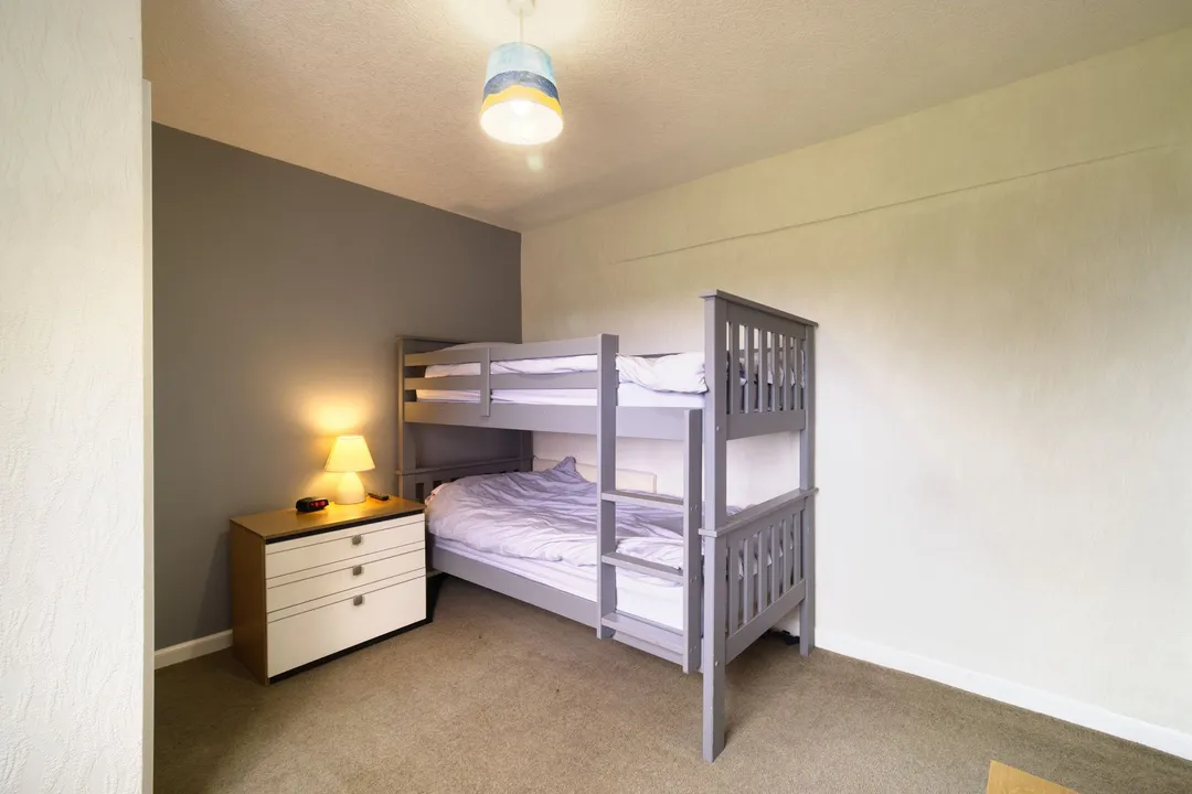 https://mr0.homeflow-assets.co.uk/files/photo/image/48176/4222/_x_/003A4103_HDR-28.jpg
