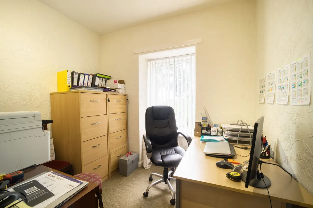 https://mr0.homeflow-assets.co.uk/files/photo/image/48176/4226/_x_/003A4123_HDR-30.jpg