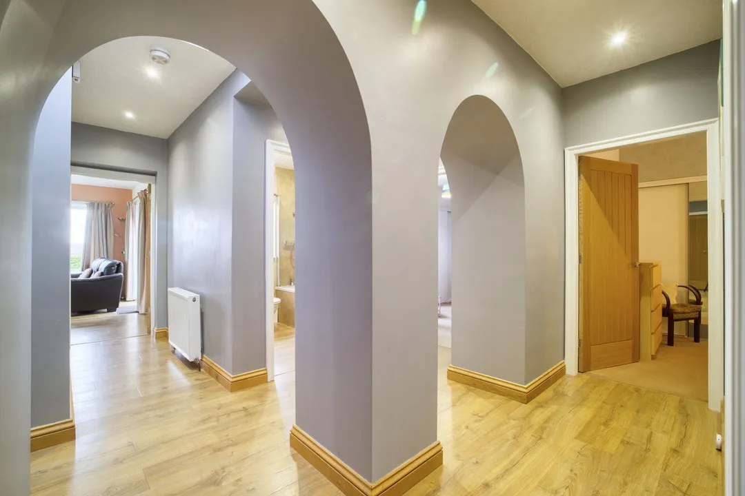 https://mr0.homeflow-assets.co.uk/files/photo/image/48176/4227/_x_/003A3973_HDR-10.jpg