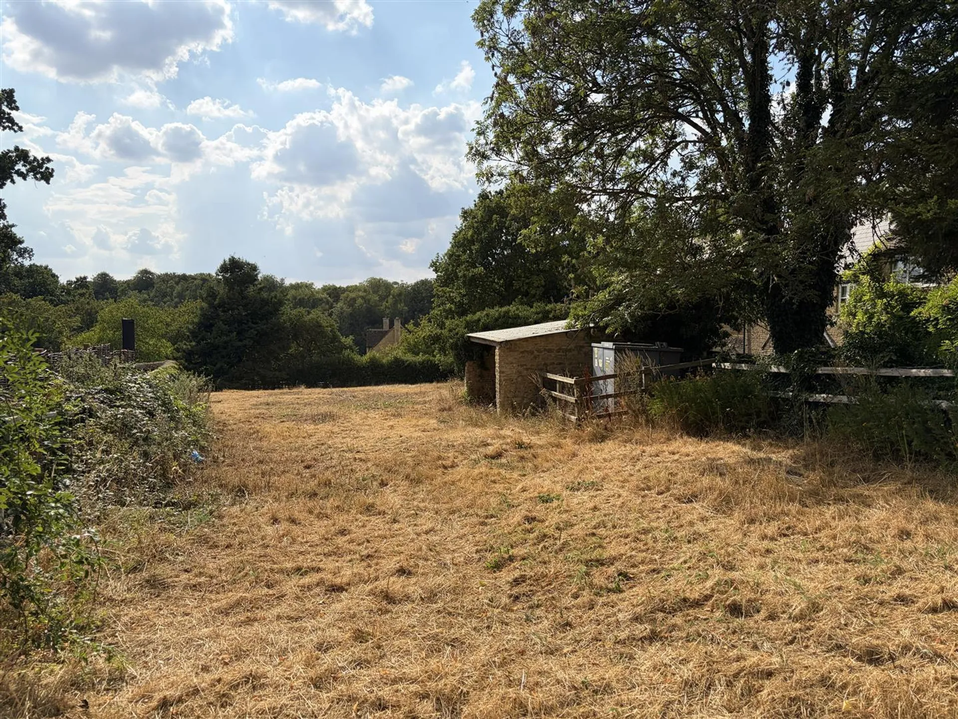 Property photo top 3