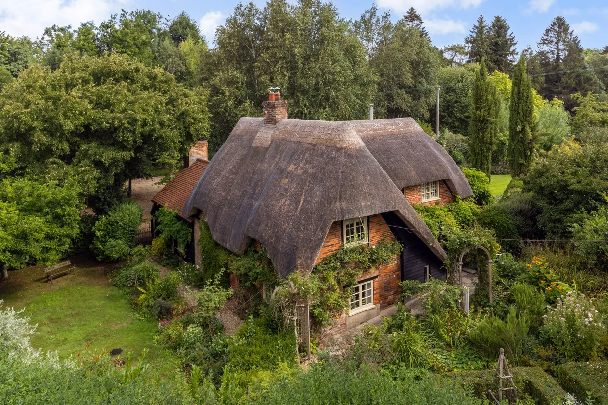 Milkhouse Water, Pewsey, SN9 photo 35