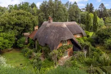Milkhouse Water, Pewsey, SN9 photo 35