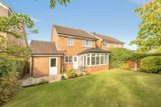 Hawthorne Drive, Gildersome, Leeds