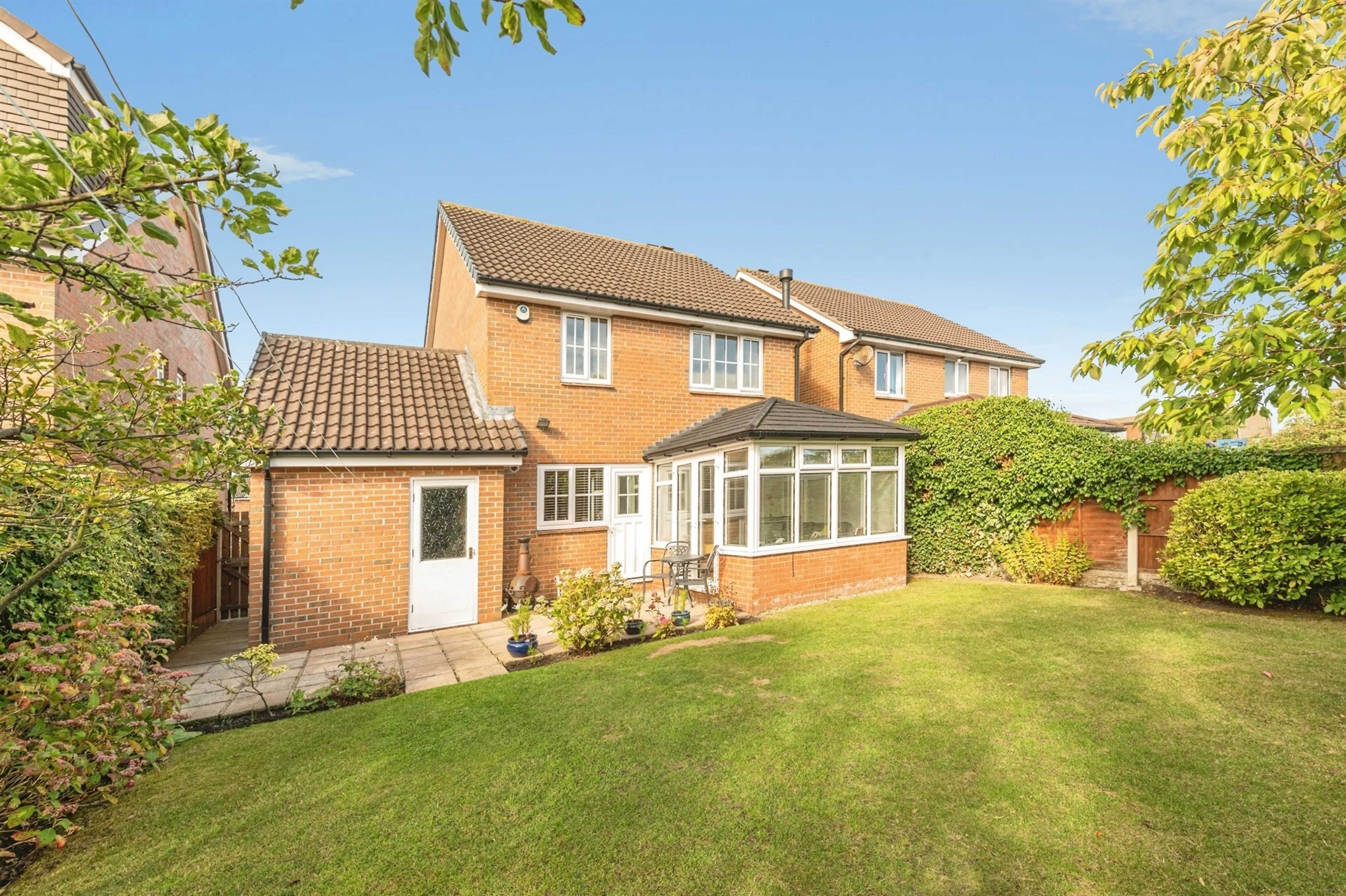 Property at Hawthorne Drive, Gildersome, Leeds