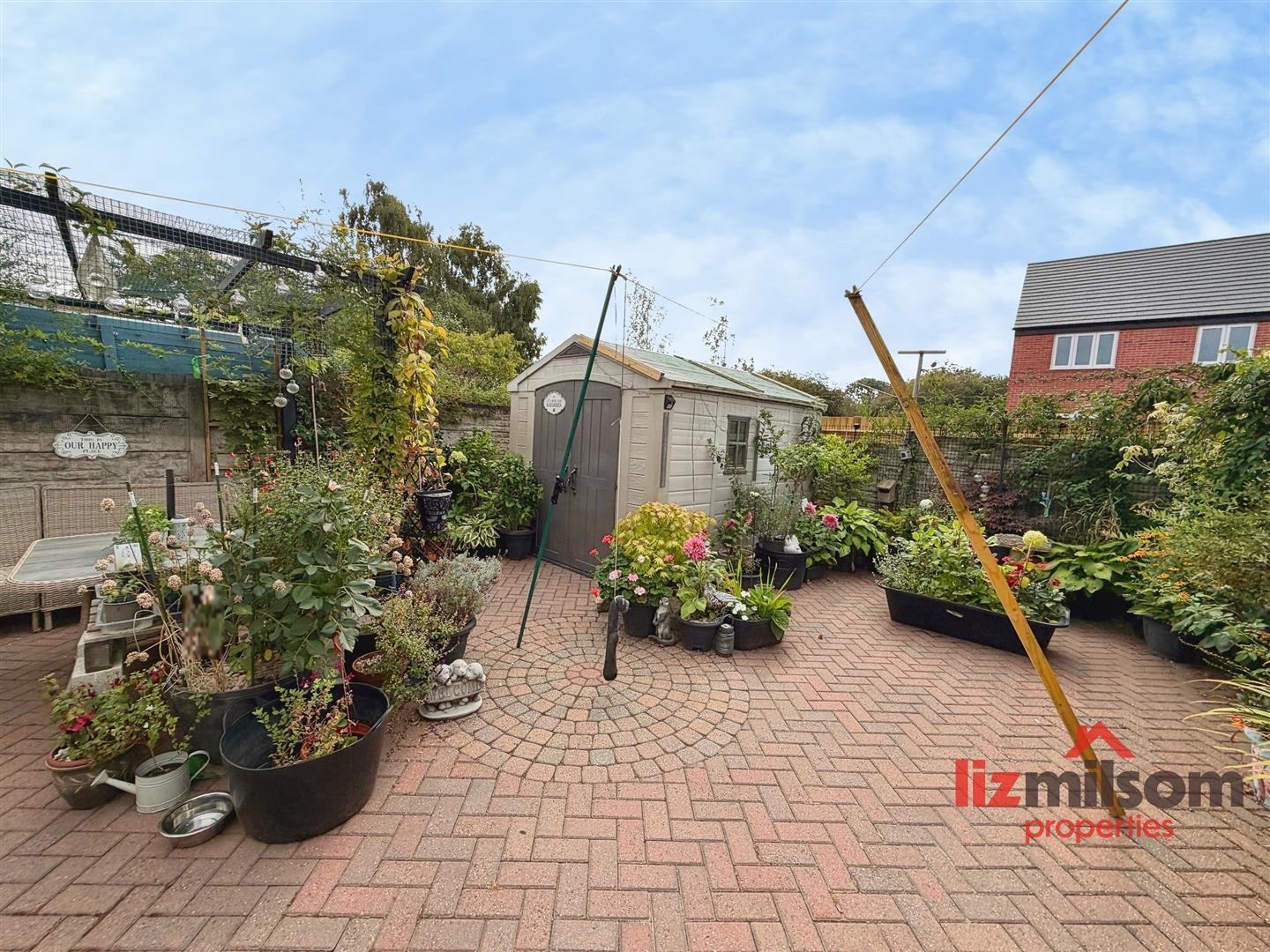 Meadow Lane, Newhall, Swadlincote Image 15