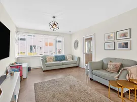 Cloan Crescent, Bishopbriggs, Glasgow thumb 3