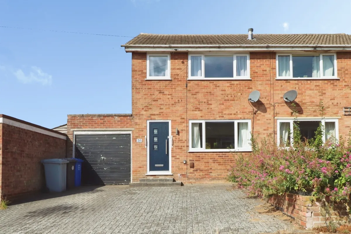 Kipton Field, Rothwell, Kettering