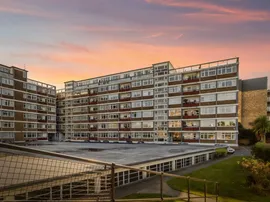 Rivermead, West Bridgford, Nottingham photo