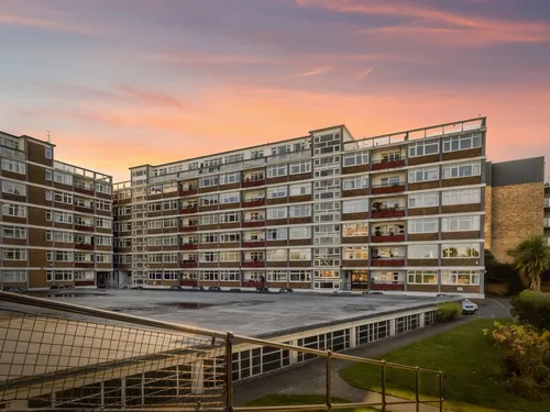 Rivermead, West Bridgford, Nottinghamphoto