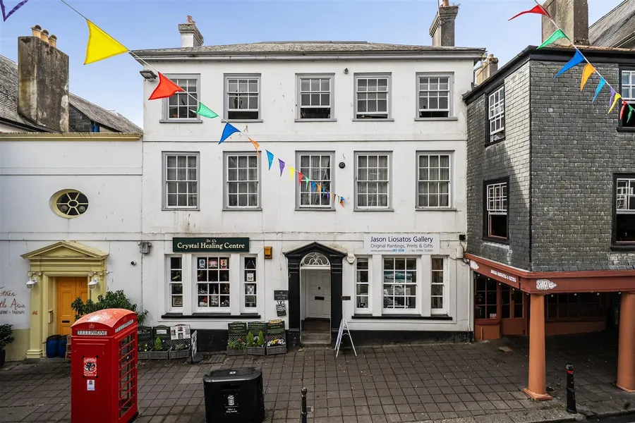 Property Image 1