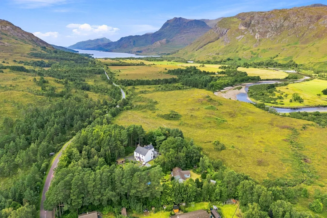 https://mr0.homeflow-assets.co.uk/files/photo/image/48176/7788/_x_/20260826-Scotland-Kinlochewe-155555.jpg