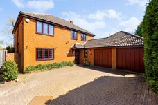 Salmons Lane Prestwood HP16 photo 1