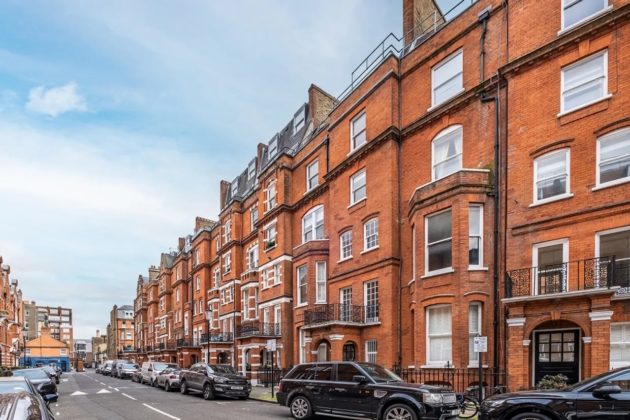 Egerton Gardens Knightsbridge SW3 photo 4