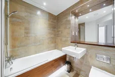 Friern Barnet Road London N11 photo 5