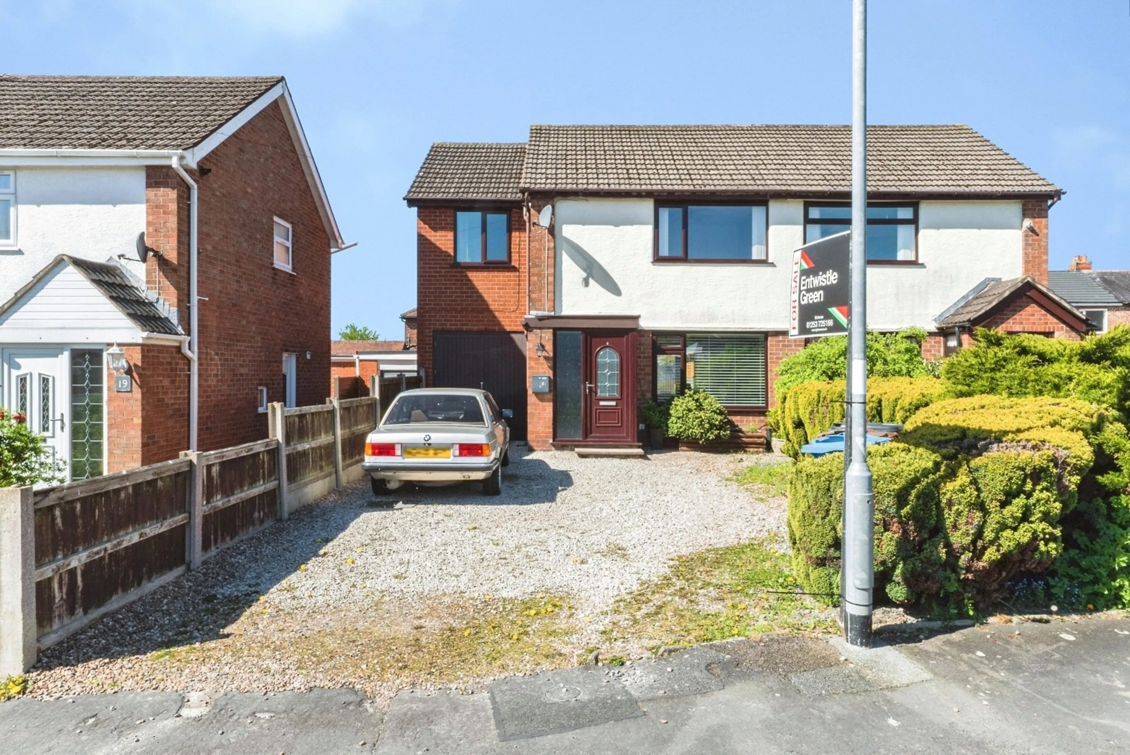 Property photo 0