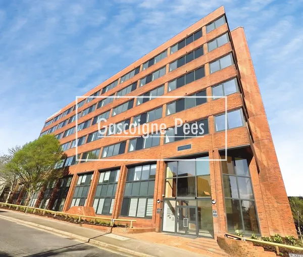 Basingstoke, RG21