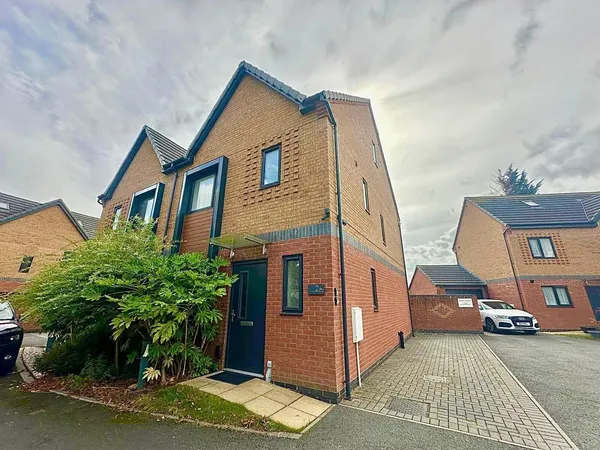 Blakemere Avenue, B25