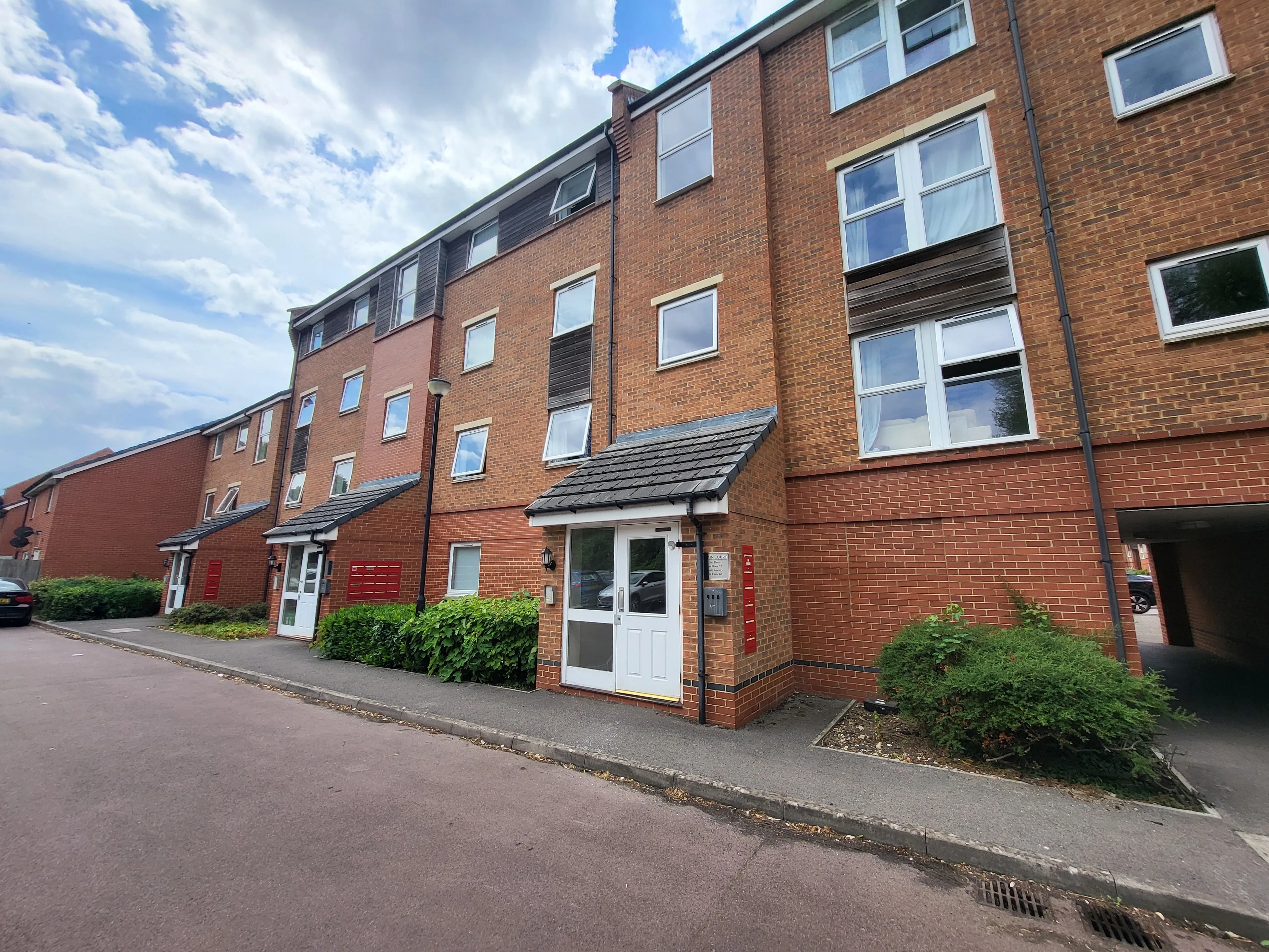 Property photo 0
