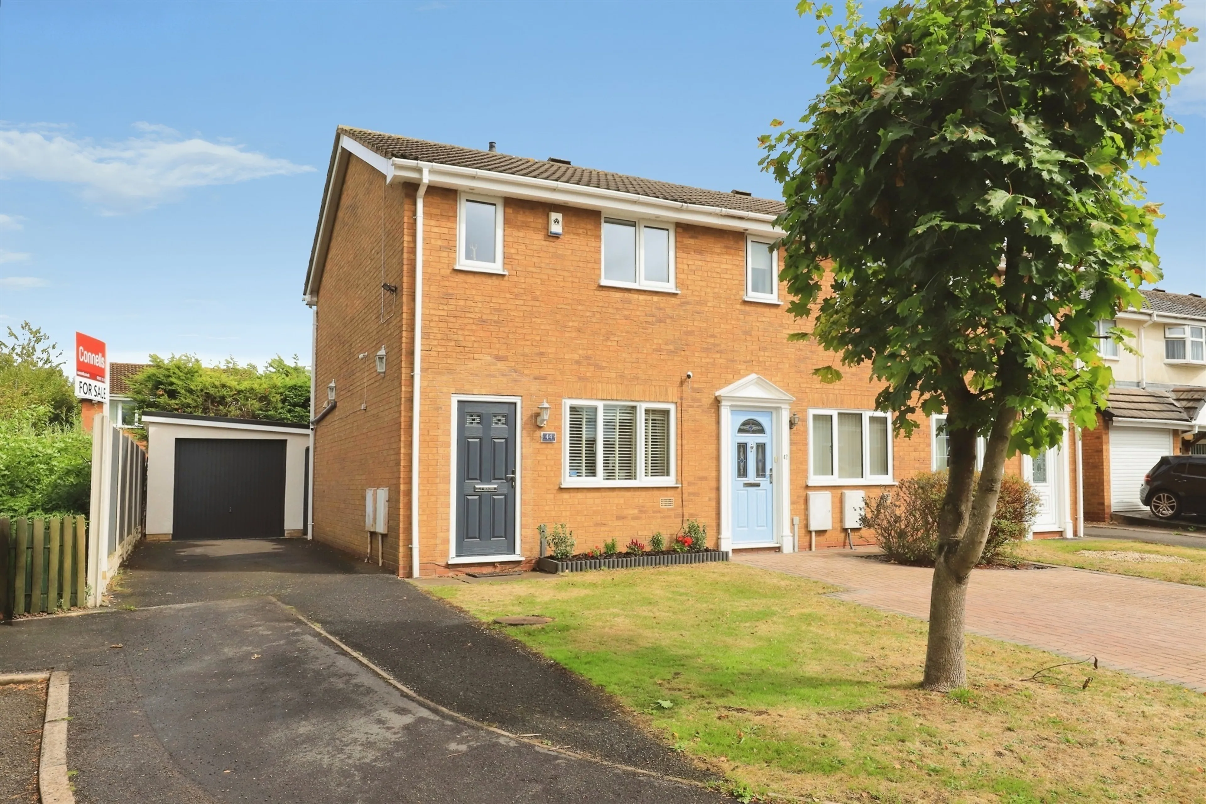 Property photo 0