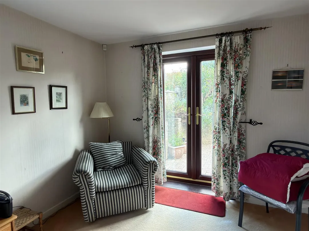 https://mr0.homeflow-assets.co.uk/files/photo/image/48177/5338/_x_/uoFQSOdM5kWNehMtUr1SLQ.jpg